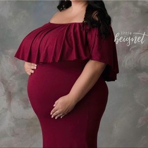 Strapless maroon maternity dress